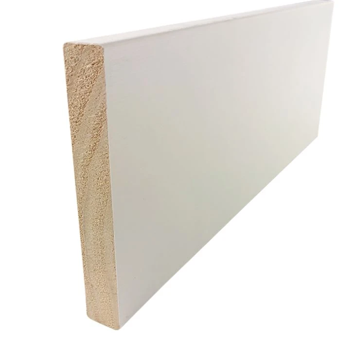 Primed Pine Window otkriva trim ploču